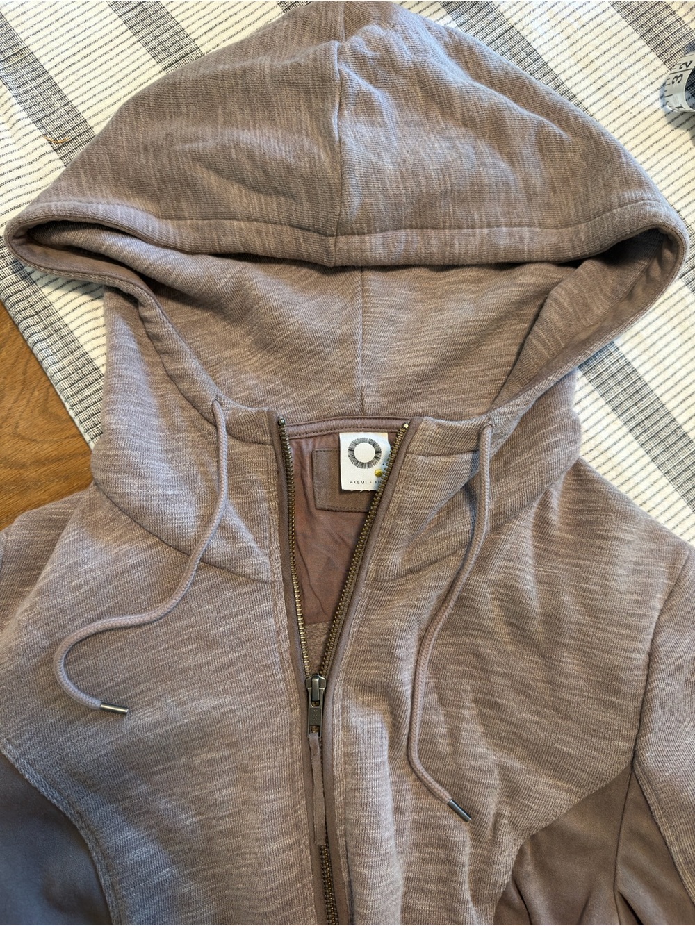 Akemi + Kin Abbe Full Zip Hoodie Medium Mauve Taupe Hooded Jacket - Picture 11 of 12